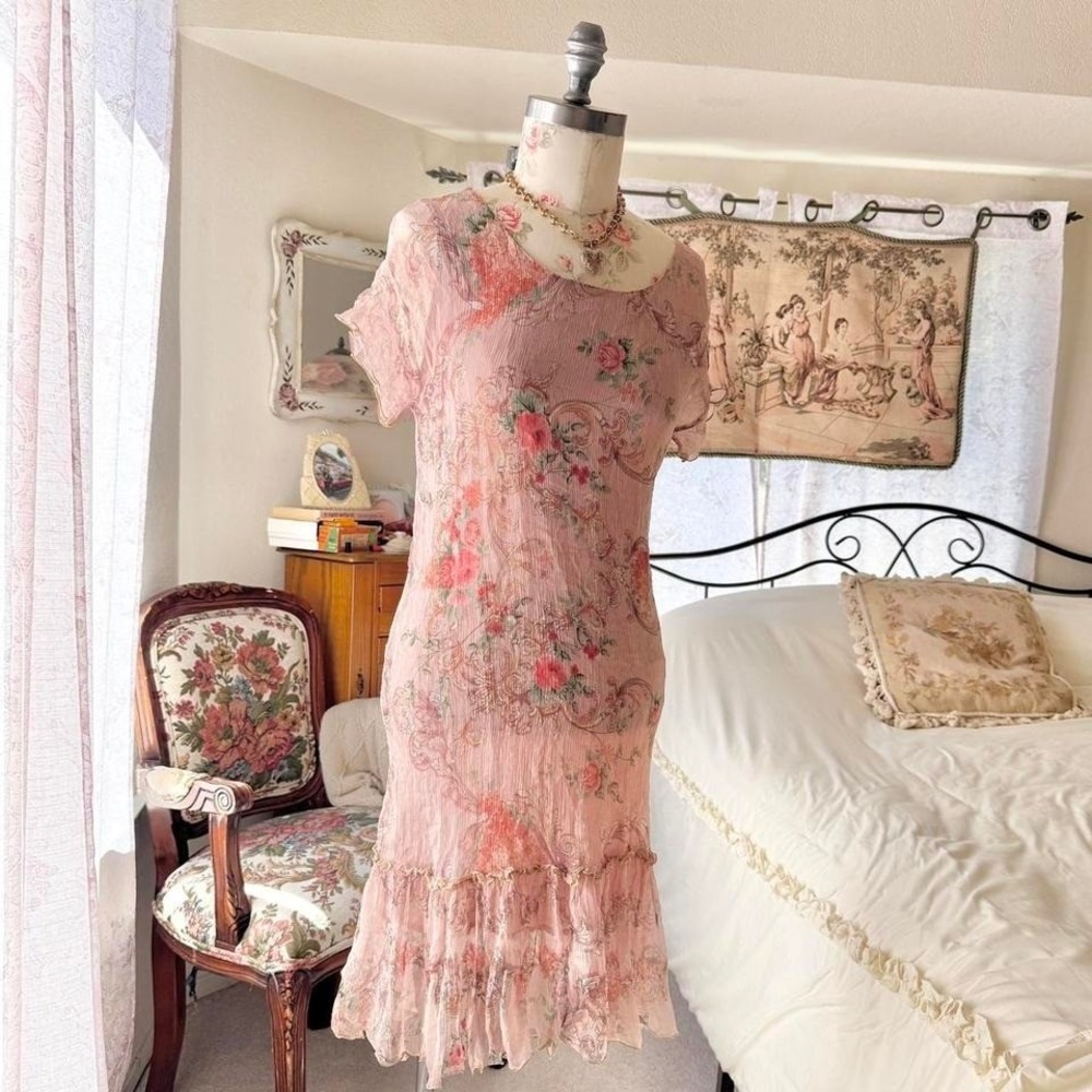 johnny was y2k 100% silk pink romantic dress